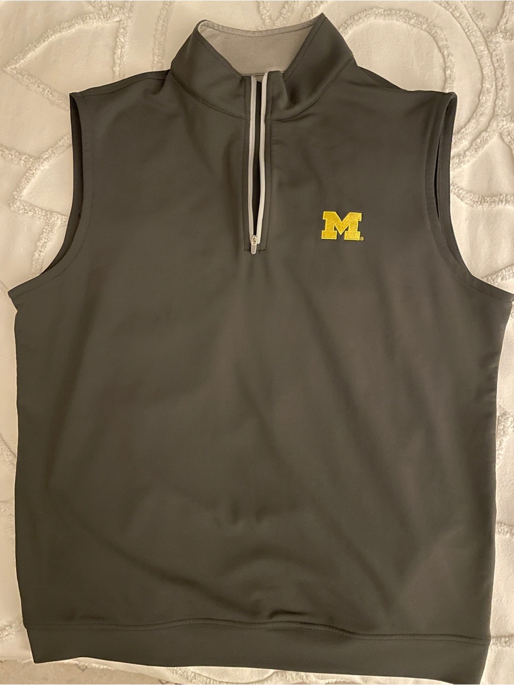 Peter Millar University of Michigan Performance Quarter-Zip Vest Medium